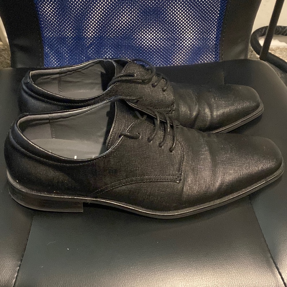 Calvin Klein Oxford Dress Shoes Size 9.5 US